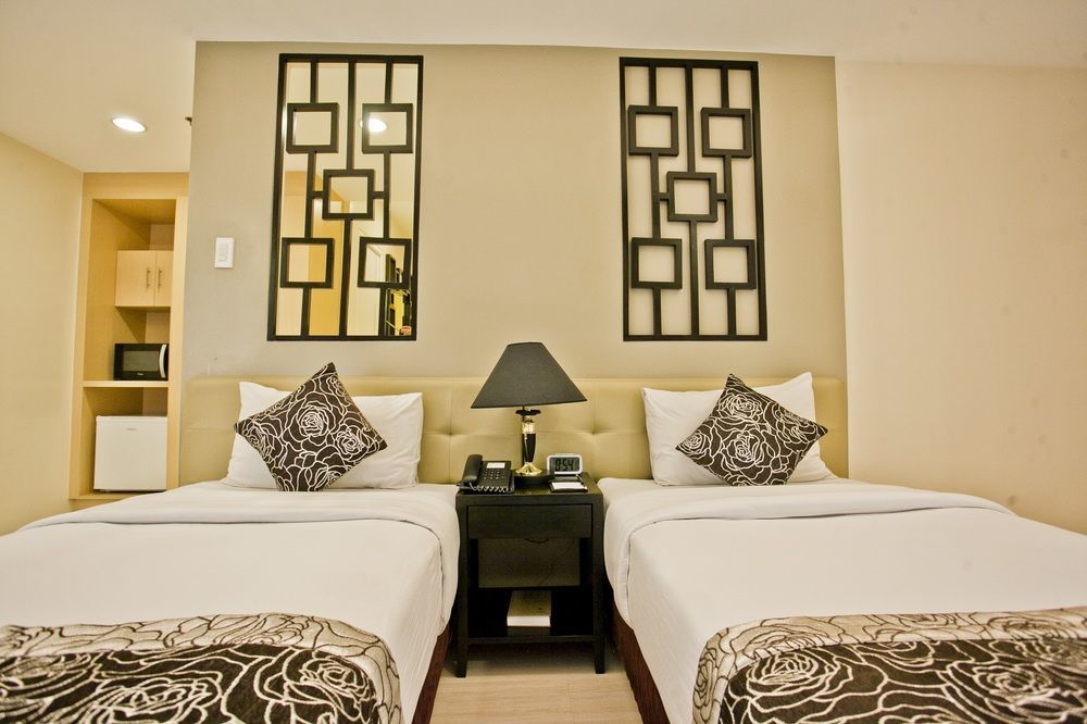 The Exchange Regency Residence Hotel Managed By Hii Pasig City Zewnętrze zdjęcie